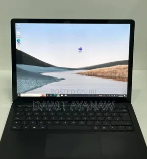 New Laptop Microsoft Surface 8GB Intel Core I5 SSD 256GB