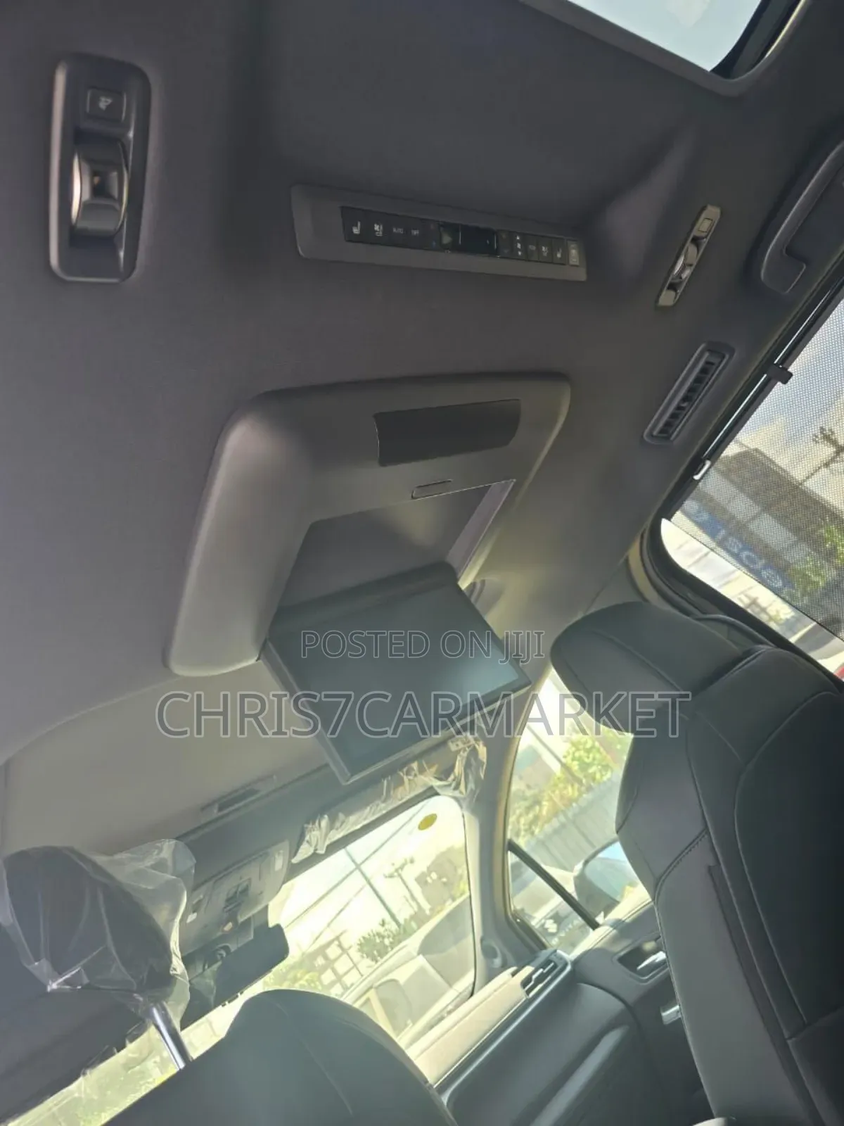 New Toyota Sienna Platinum AWD 7-Passenger 2023 Gray