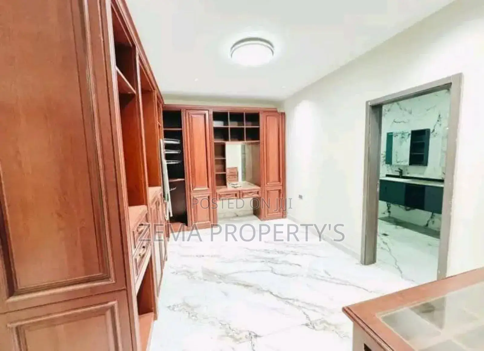 4bdrm House in Bole for sale