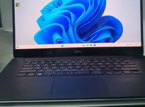 Photo - New Laptop Dell XPS 15 16GB Intel Core I7 SSD 512GB