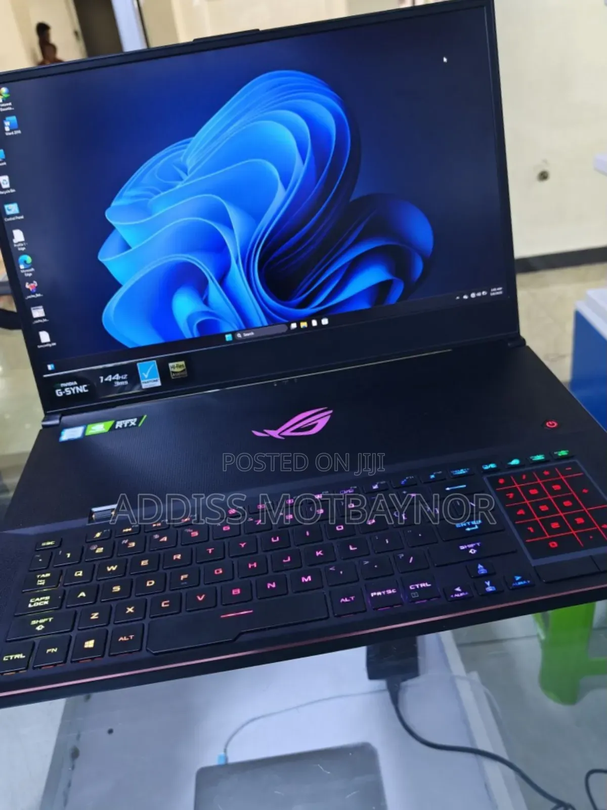 New Laptop Asus ROG Zephyrus G15 16GB Intel Core I7 SSD 1T