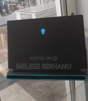 New Laptop Alienware M15 R3 16GB AMD Ryzen 7 SSD 512GB
