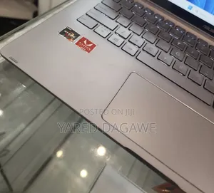 New Laptop Asus ZenBook 13 UX331UN 8GB AMD Ryzen 5 SSD 256GB