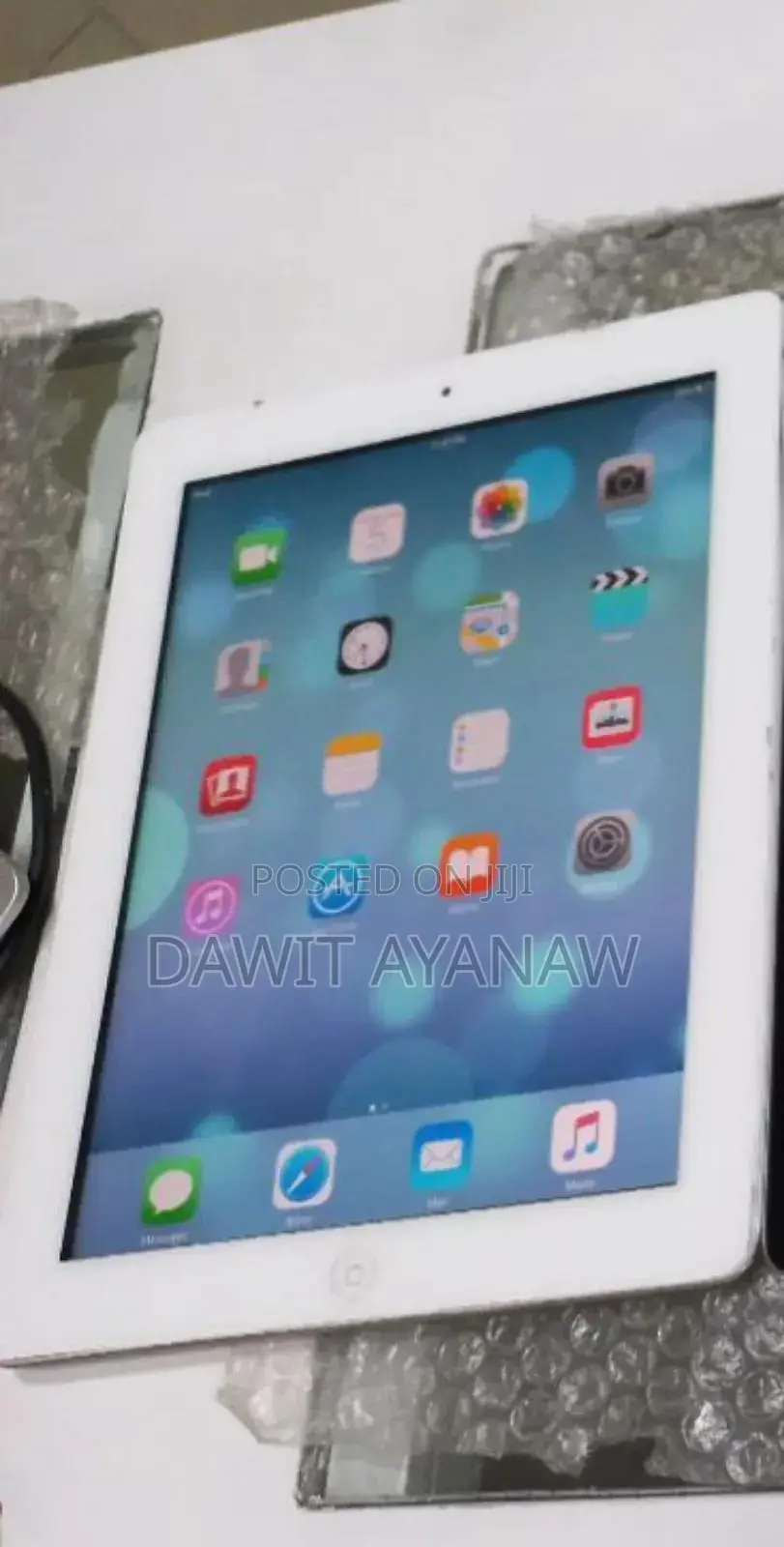 New Apple iPad 10.2 (2021) 16 GB Silver