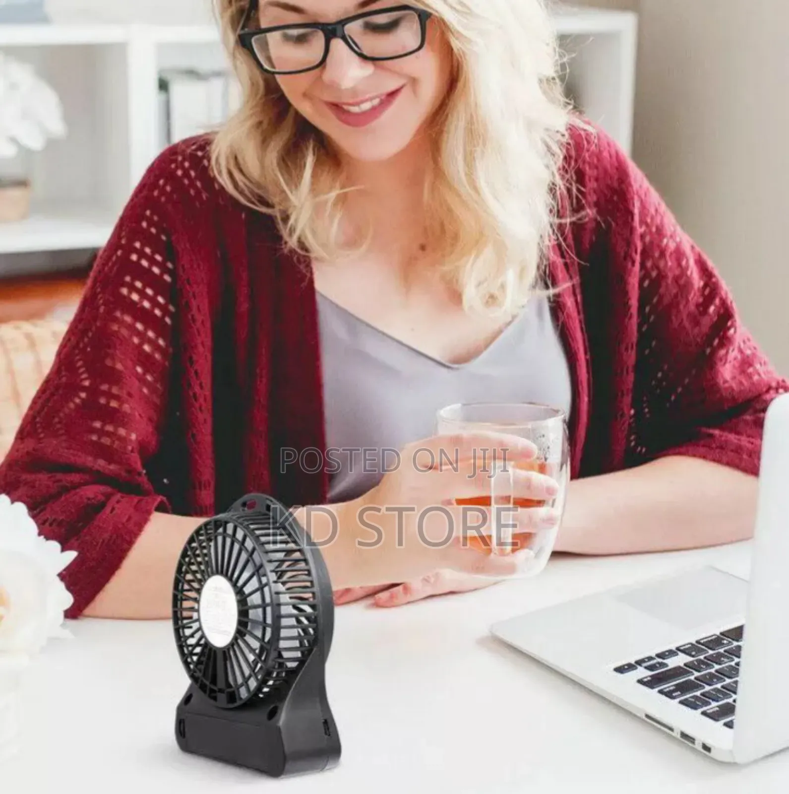  Mini Portable Multifunctional Rechargeable Fan