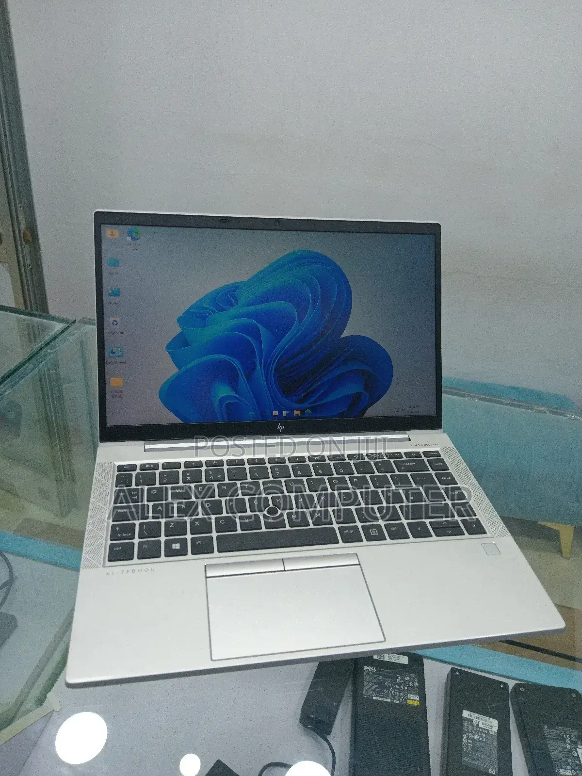 New Laptop HP EliteBook 840 16GB Intel Core I5 SSD 512GB