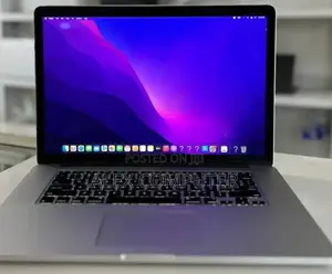 New Laptop Apple MacBook Pro 2015 16GB Intel Core I7 SSD 512GB