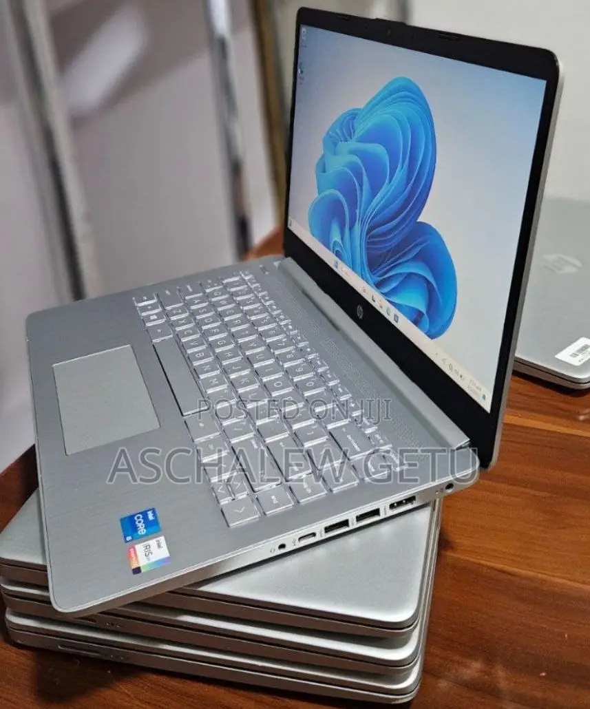 New Laptop HP Stream Notebook 8GB Intel Core I5 SSD 512GB