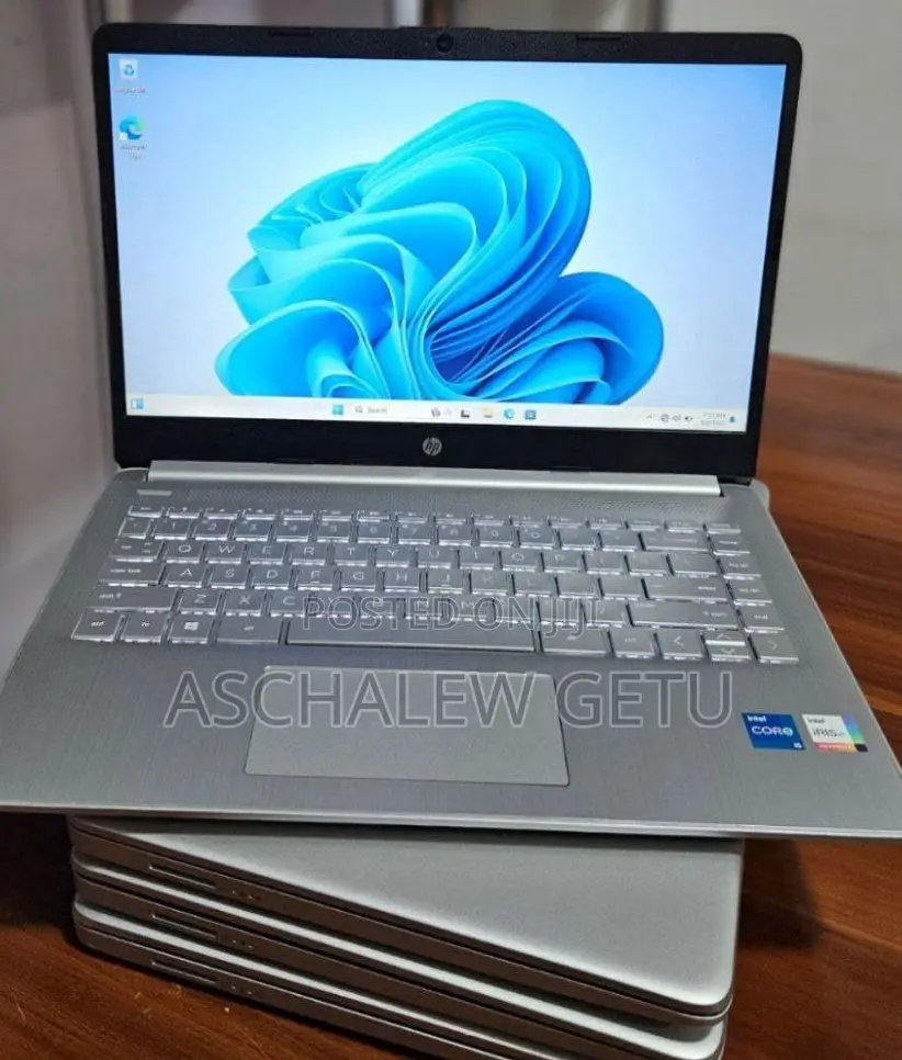 New Laptop HP Stream Notebook 8GB Intel Core I5 SSD 512GB