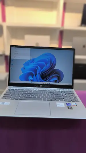 New Laptop HP Stream Notebook 16GB Intel Core i7 SSD 1T