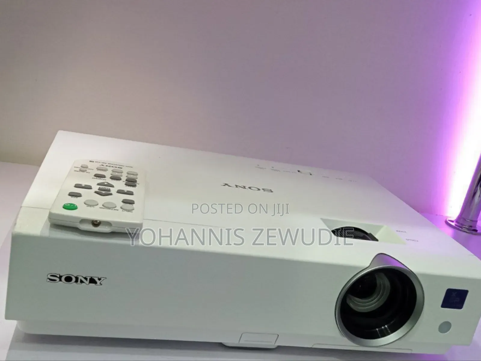 Sony Projector VPL Dx102