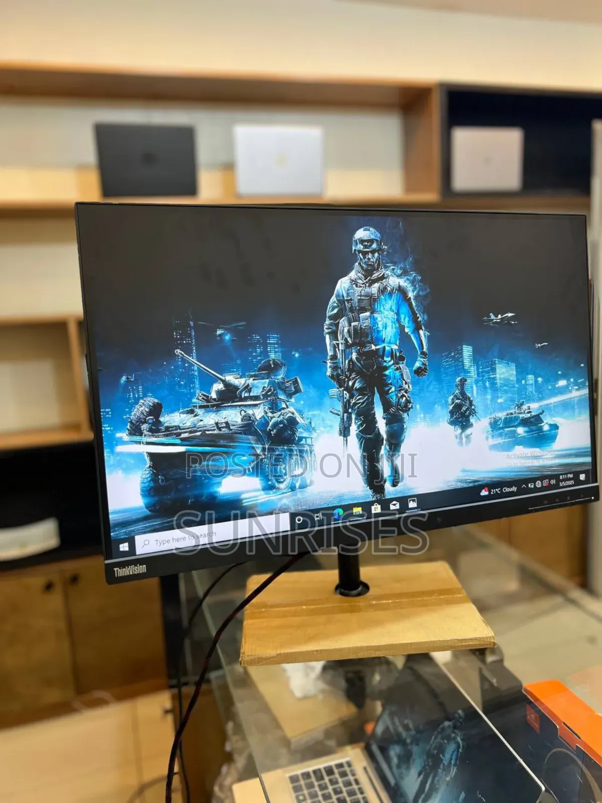 New Lenovo Thinkvision Moniter