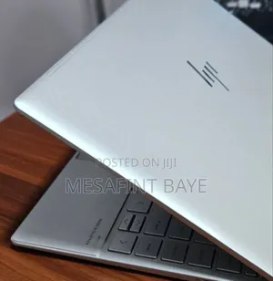 New Laptop HP Envy X360 8GB Intel Core I7 SSD 512GB