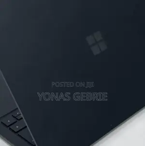 New Laptop Microsoft Surface Laptop 3 8GB Intel Core i5 SSD 256GB