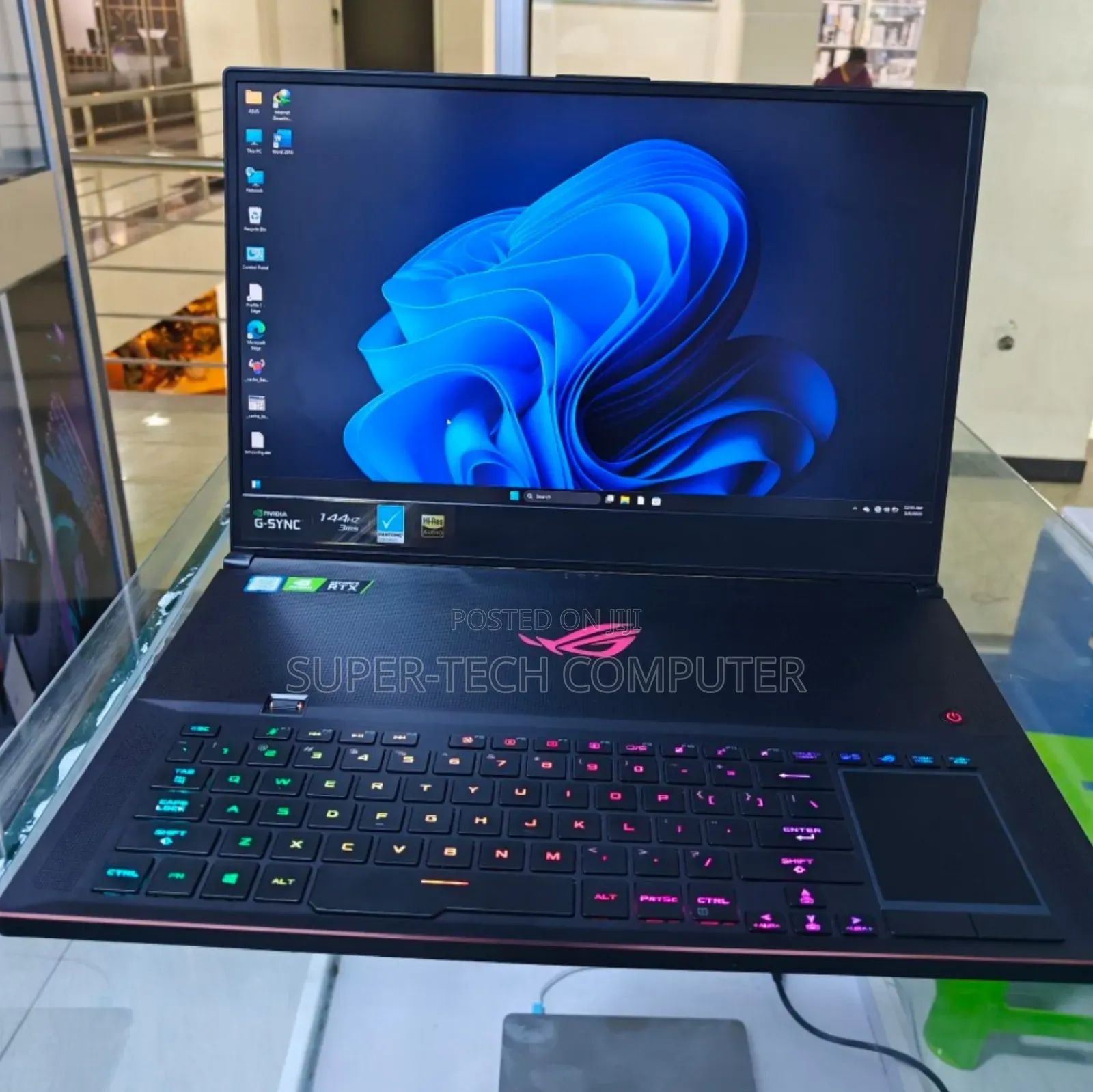 New Laptop Asus ROG Zephyrus (GX501) 16GB Intel Core I7 SSD 1T