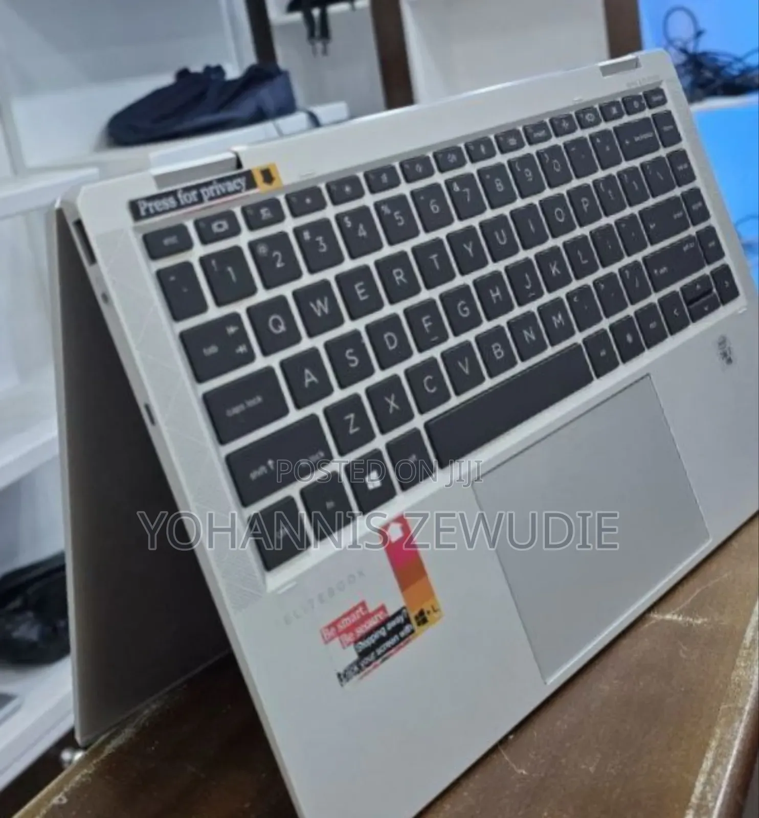 New Laptop HP EliteBook X360 1040 G7 16GB Intel Core I7 SSD 512GB