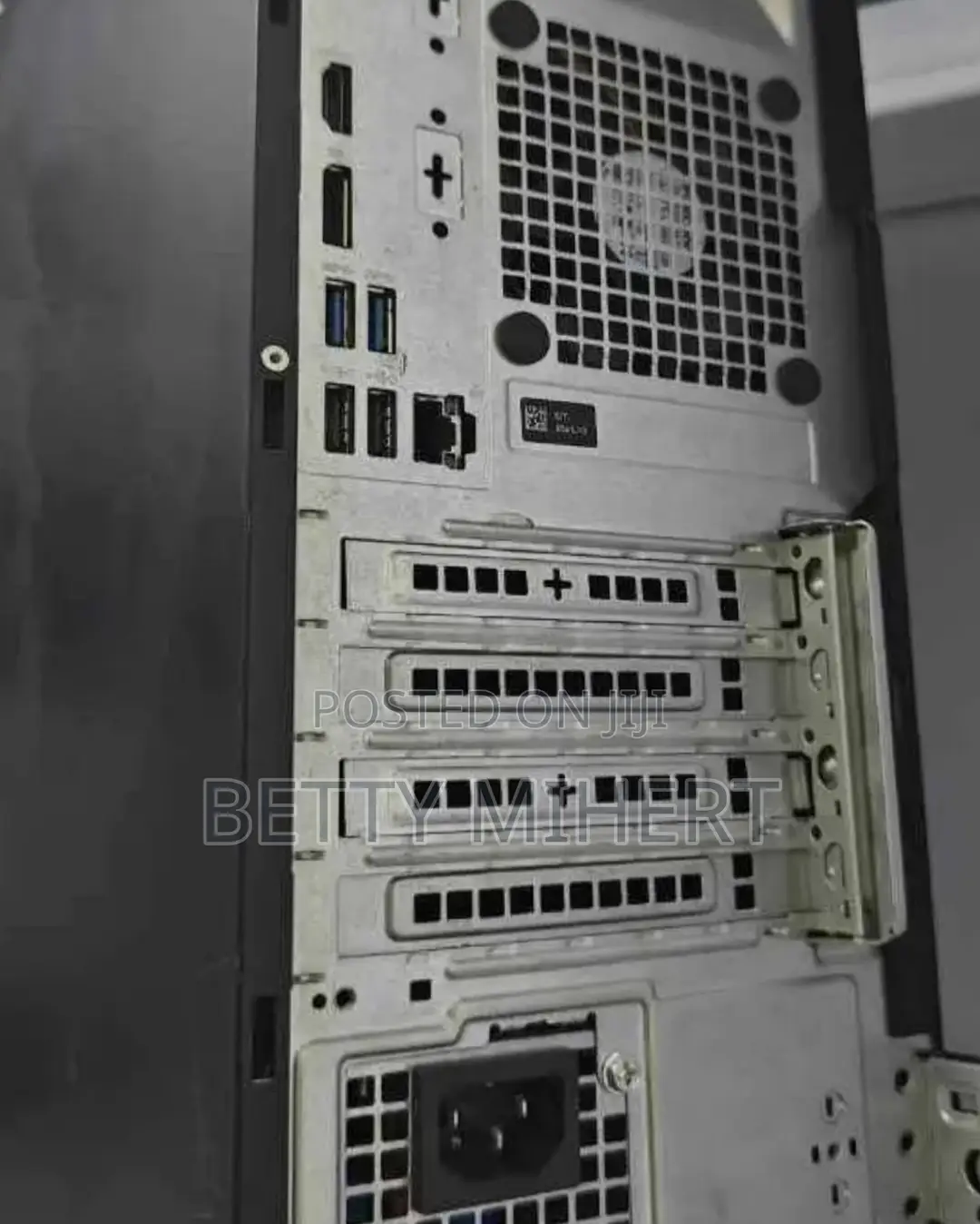 Desktop Computer Dell OptiPlex 3070 8GB Intel Core I5 HDD 1T