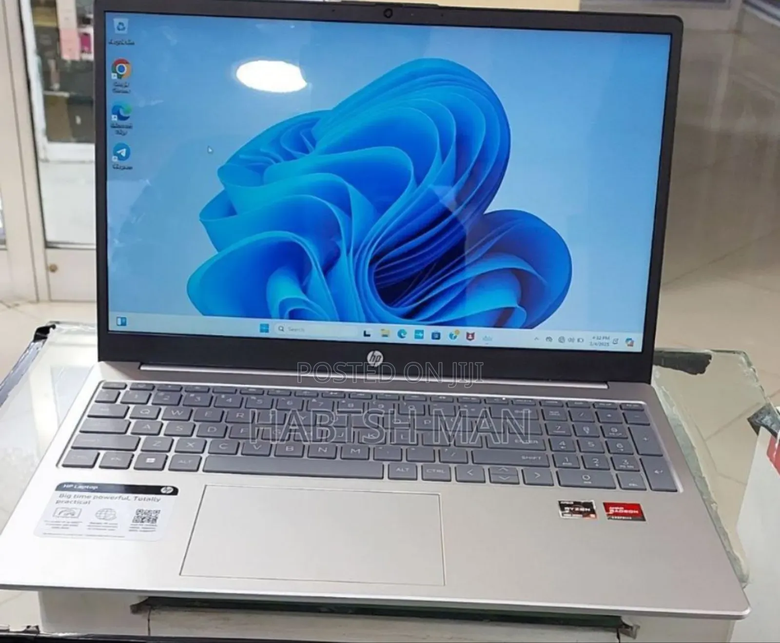 New Laptop HP Stream Notebook 8GB AMD Ryzen 5 SSD 512GB