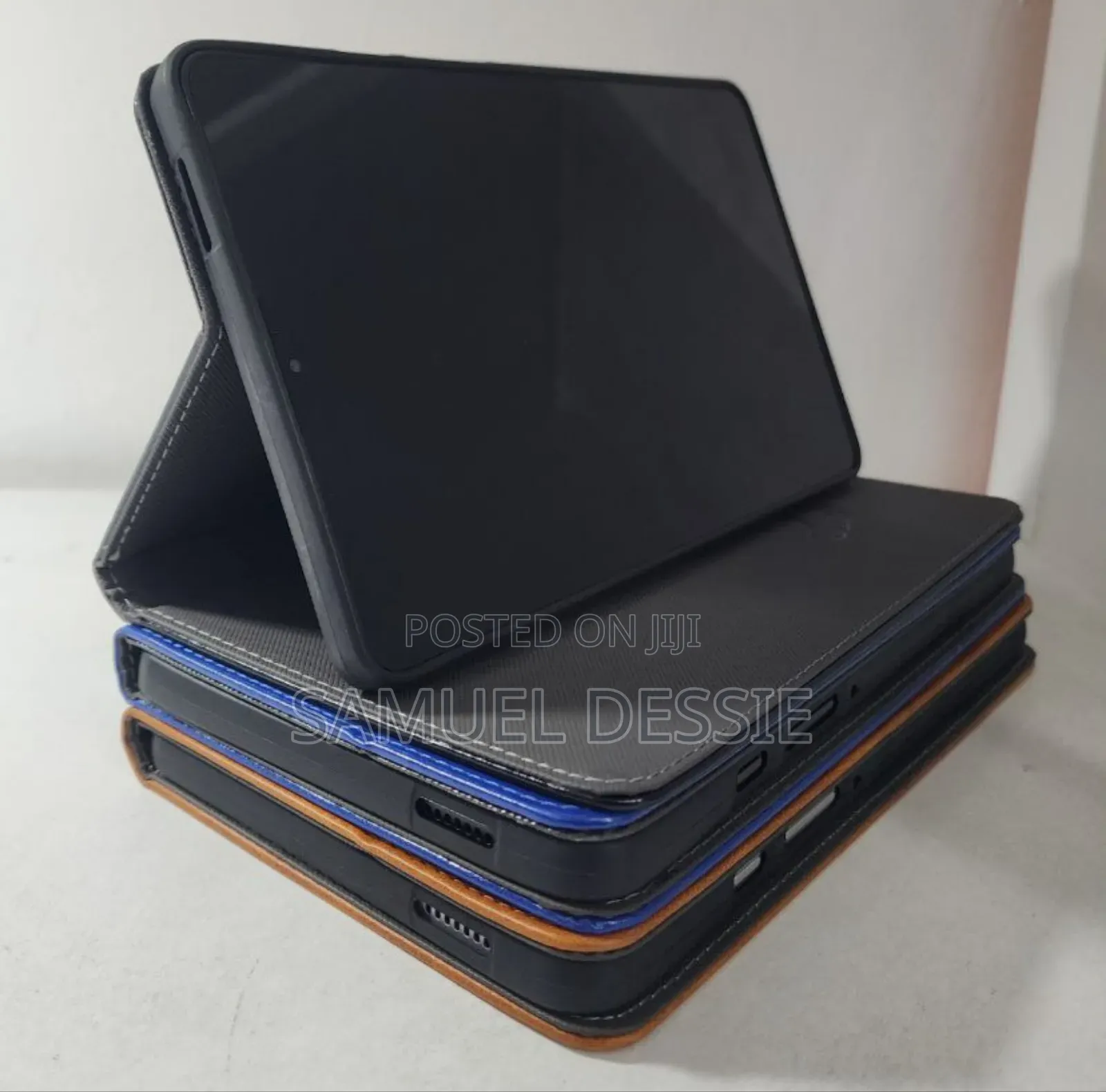 New Laptop Samsung 4GB SSD 60GB