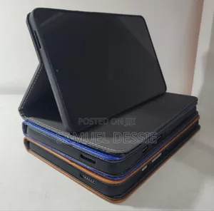 Photo - New Laptop Samsung 4GB SSD 60GB