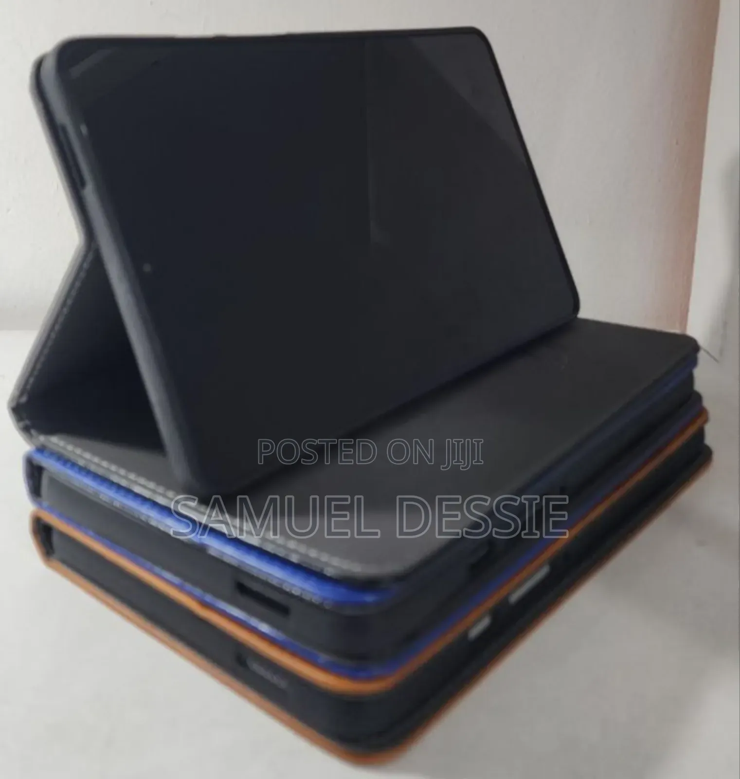 New Laptop Samsung 4GB SSD 60GB