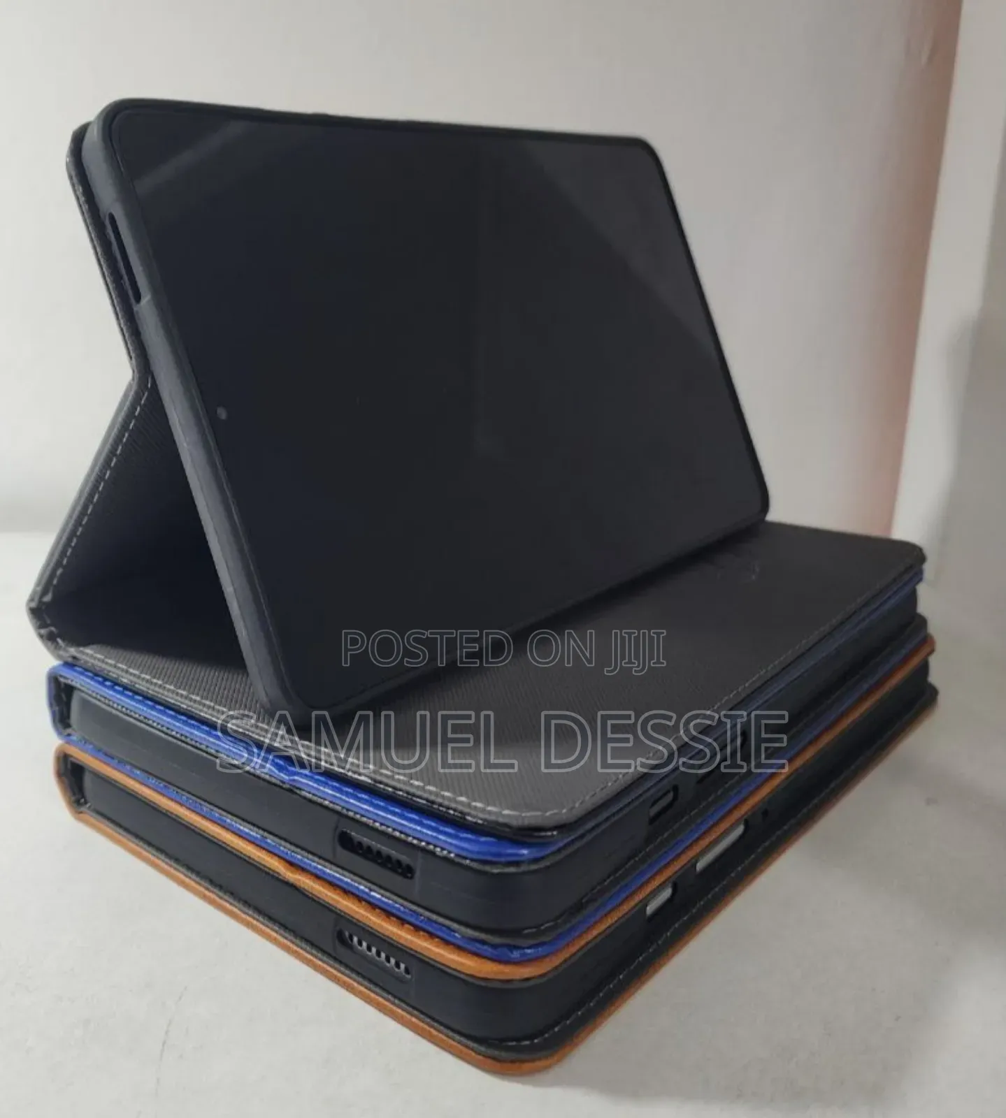 New Laptop Samsung 4GB SSD 60GB