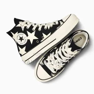 Photo - Convers Chuck Taylor All Star Lift Platform Large Stars High