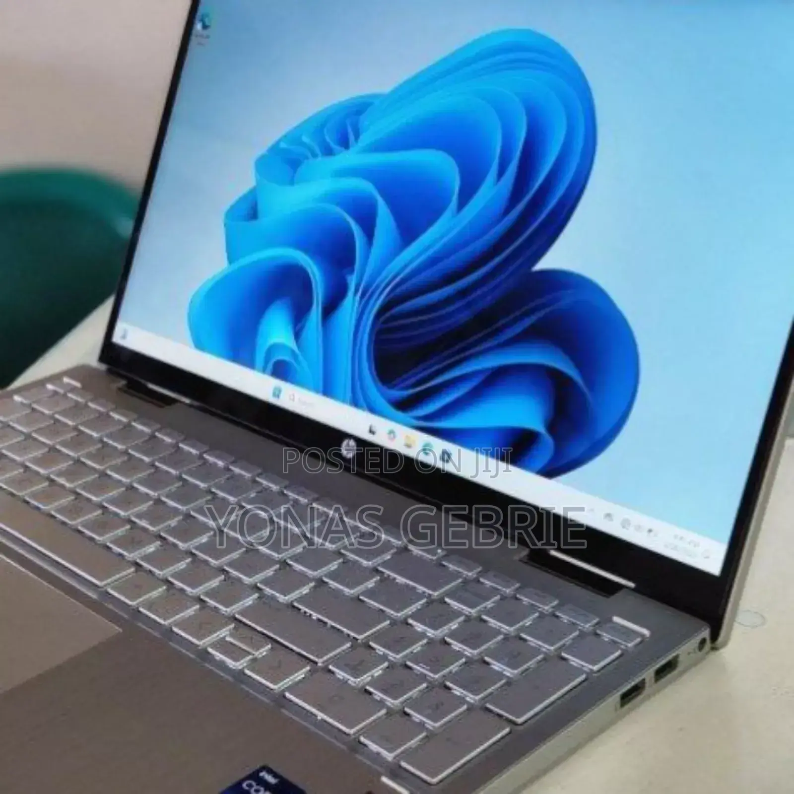 New Laptop HP Pavilion X360 16GB Intel Core I7 SSD 512GB