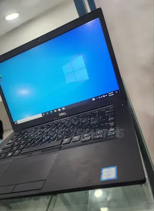 Photo - New Laptop Dell Latitude 5310 8GB Intel Core I7 SSD 512GB
