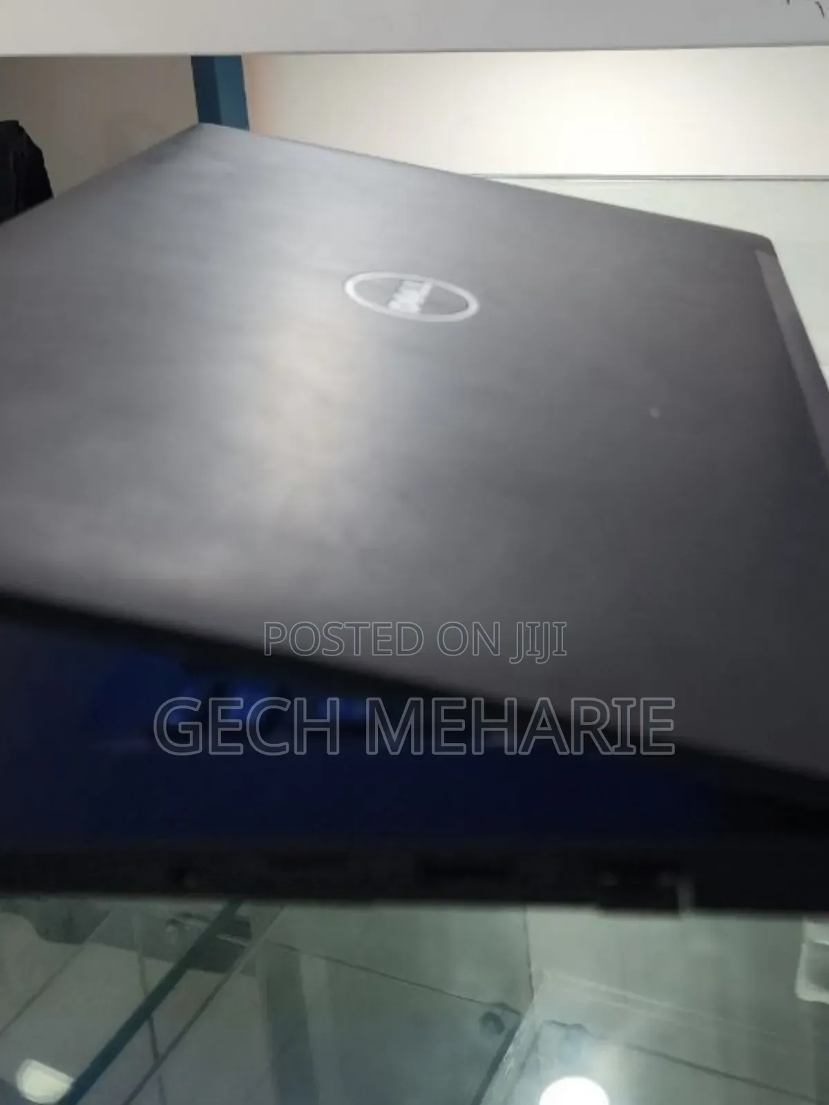 New Laptop Dell Latitude 5310 8GB Intel Core I7 SSD 512GB