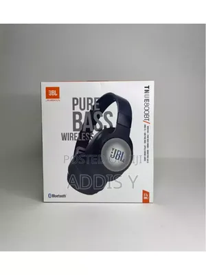 Photo - Experience Pure Sound With JBL 800bt Wireless Freedom Awaits