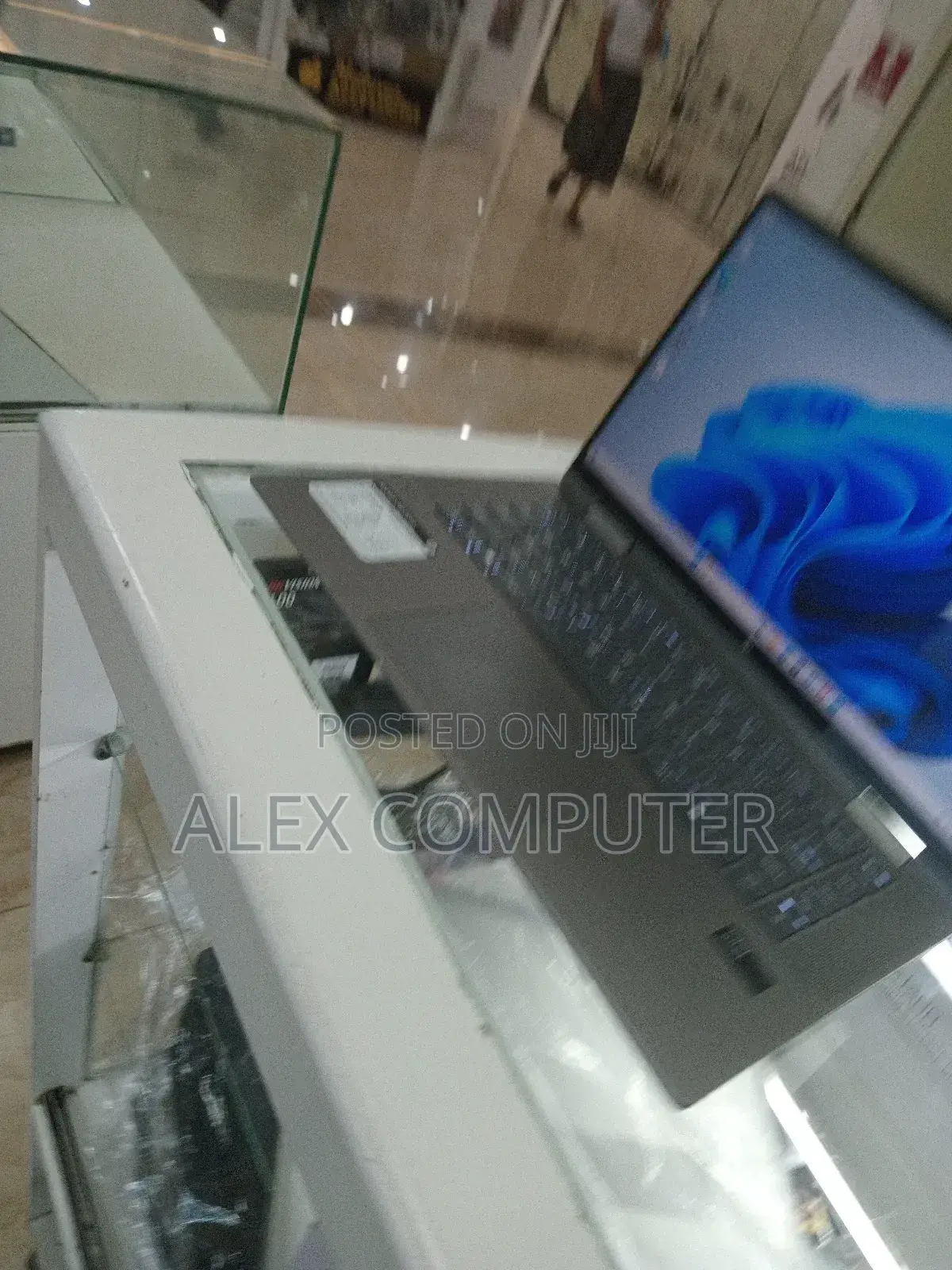 New Laptop HP Envy X360 32GB Intel Core Ultra 7 SSD 1T