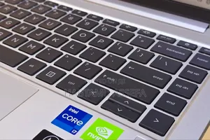 New Laptop HP ZBook 14 16GB Intel Core I7 SSD 512GB