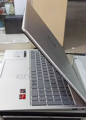 New Laptop HP EliteBook 840 8GB Intel Core I7 SSD 512GB