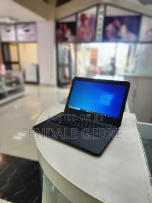 Photo - New Laptop Dell 8GB Intel Core I3 SSD 128GB
