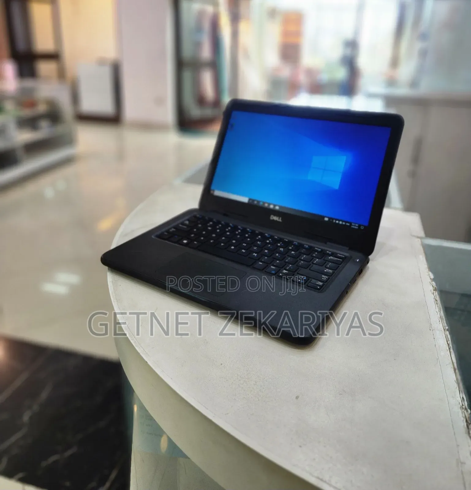 New Laptop Dell Latitude 14 8GB Intel Core I3 SSD 128GB