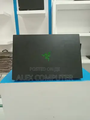 New Laptop Razer Blade 16GB Intel Core I7 SSD 1T