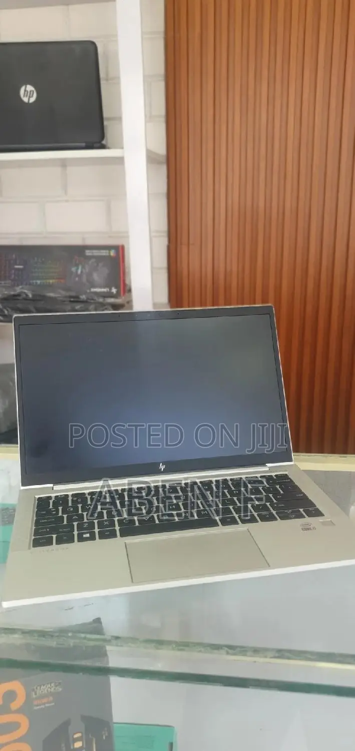 New Laptop HP EliteBook 830 G7 16GB Intel Core I7 SSD 512GB