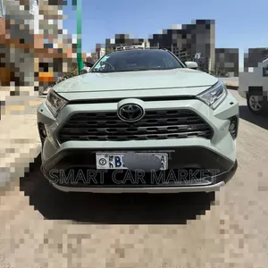 Toyota RAV4 2020 Green
