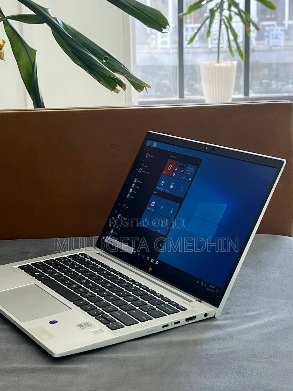 New Laptop HP EliteBook 820 16GB Intel Core I7 SSD 512GB