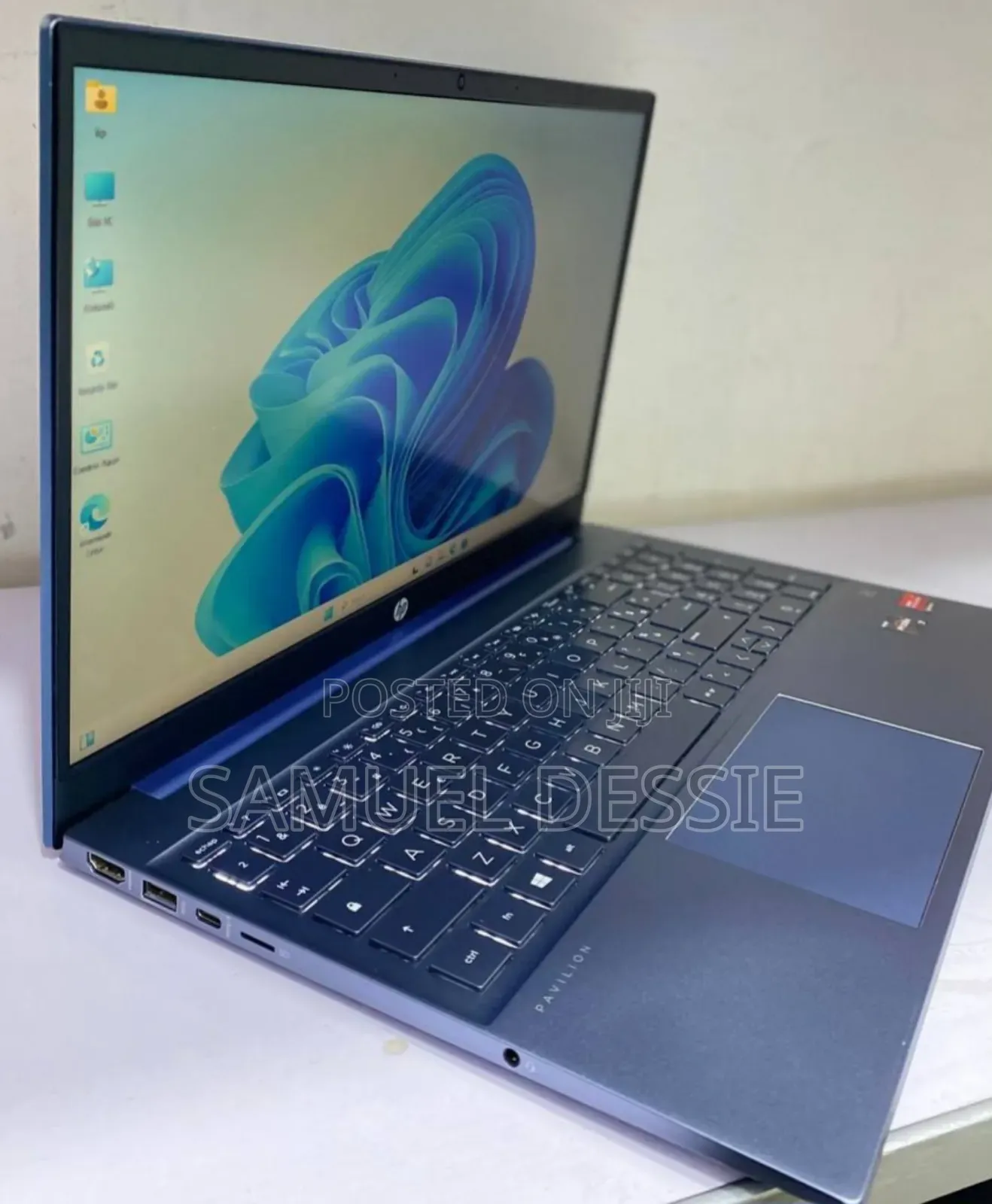 New Laptop HP Pavilion 15 8GB AMD Ryzen 7 SSD 512GB