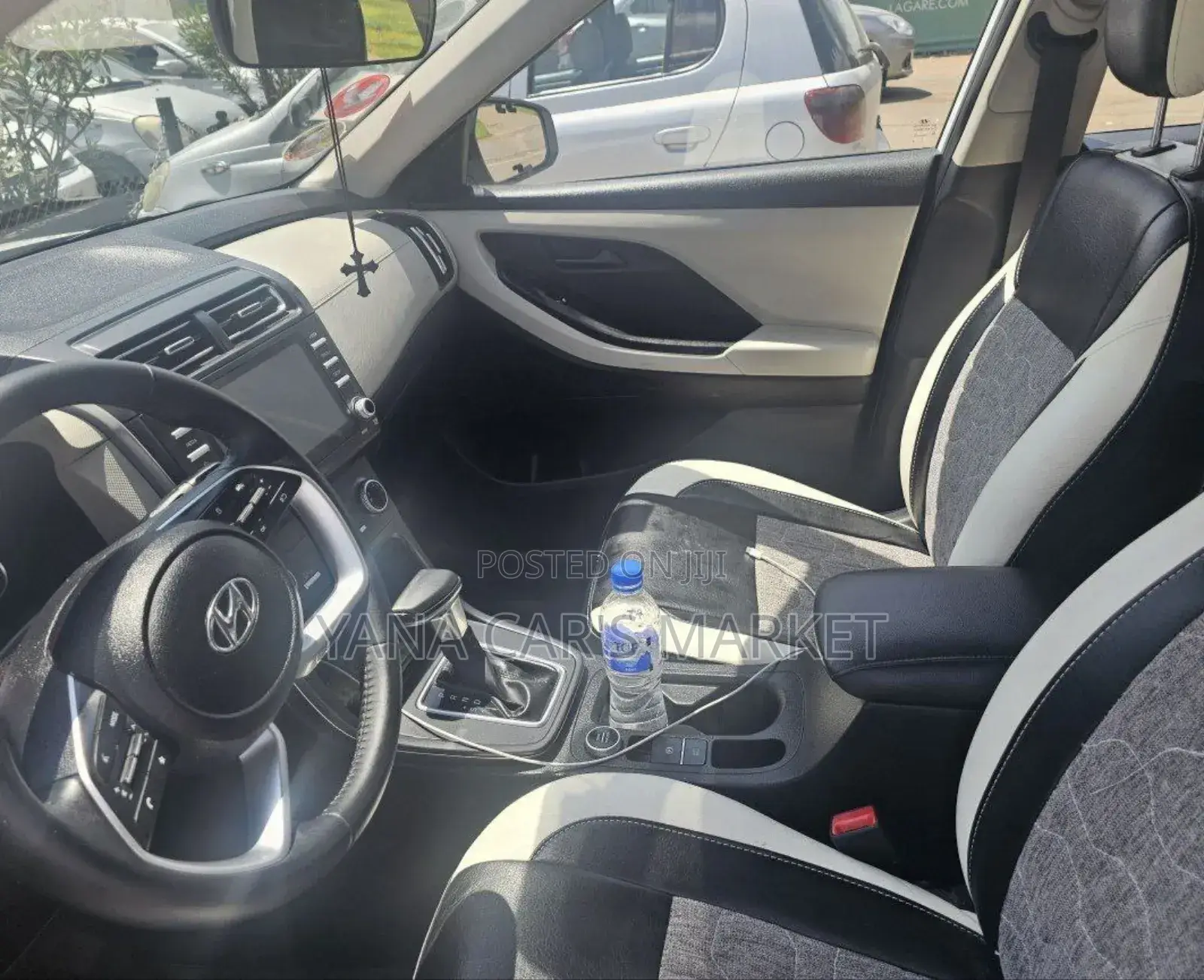 Hyundai Creta 2023 White