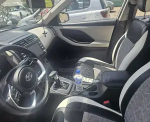 Hyundai Creta 2023 White