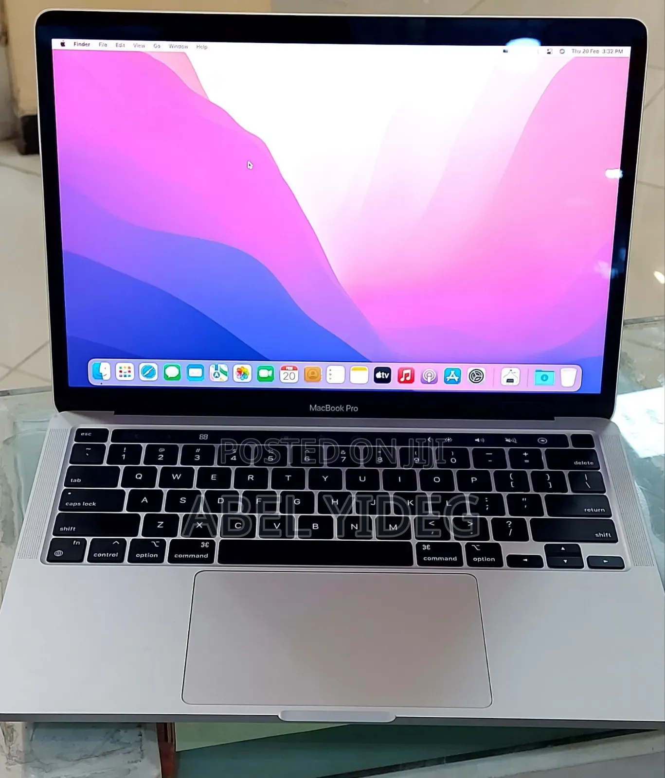New Laptop Apple MacBook Pro 2020 M1 8GB SSD 512GB