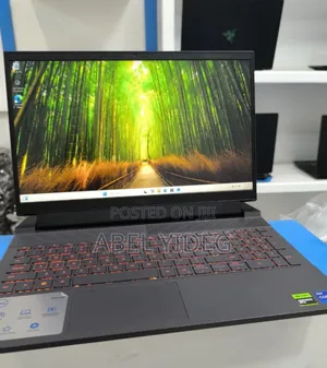 New Laptop Dell G15 5535 16GB Intel Core I7 SSD 1T