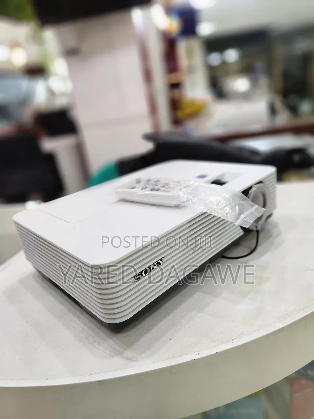 Sony Projecter Dx 221