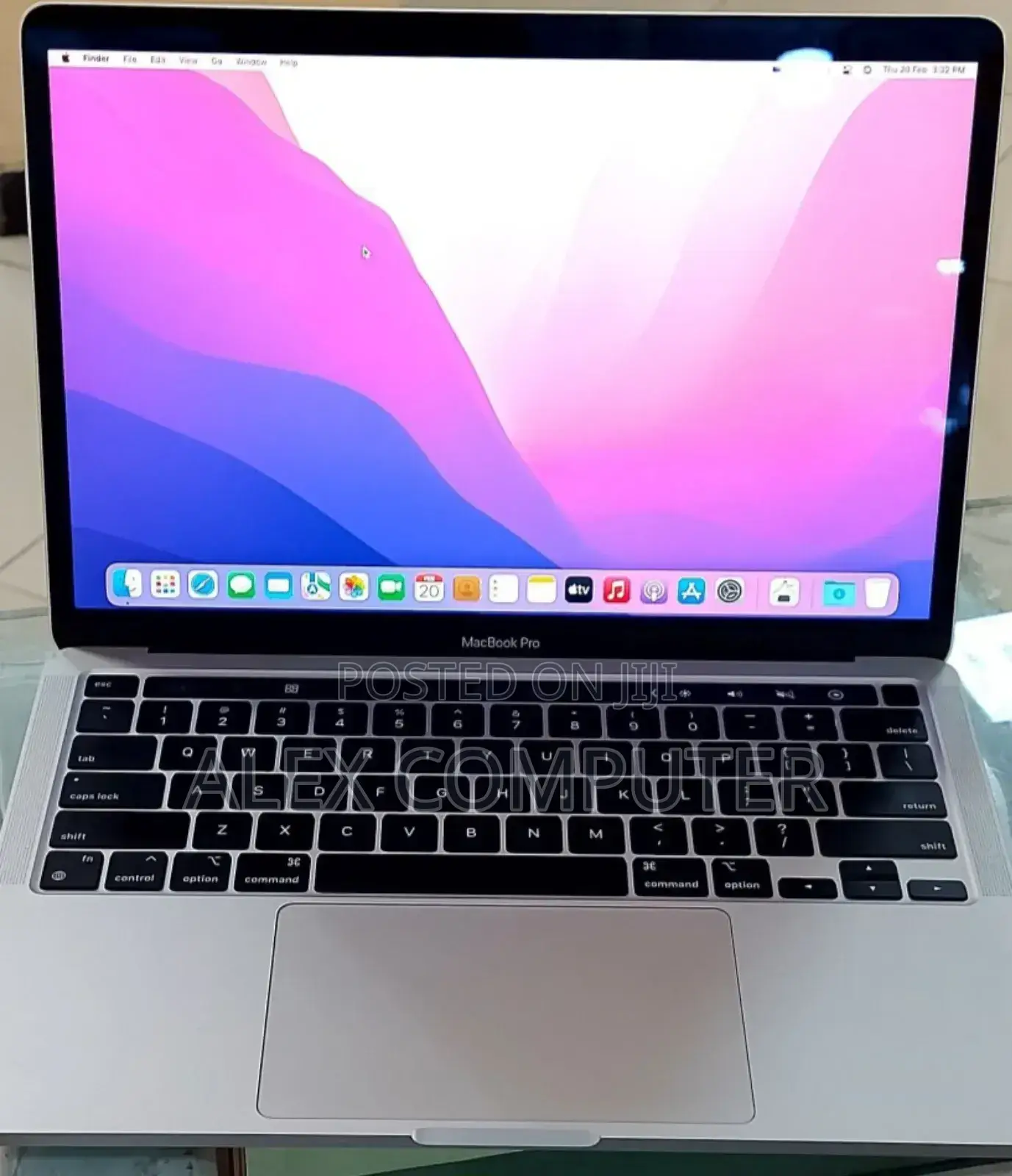 New Laptop Apple MacBook Air 2020 M1 8GB Apple M1 Pro SSD 512GB