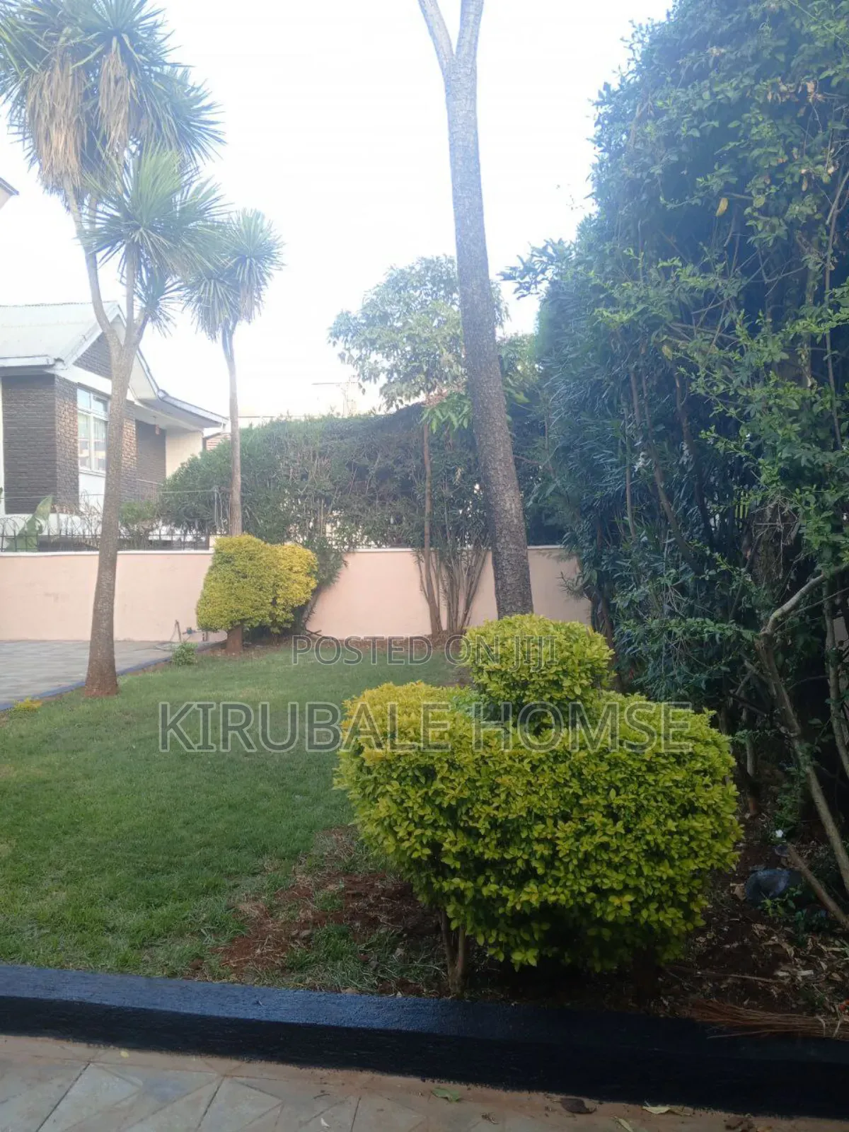 5bdrm Villa in Bole for rent