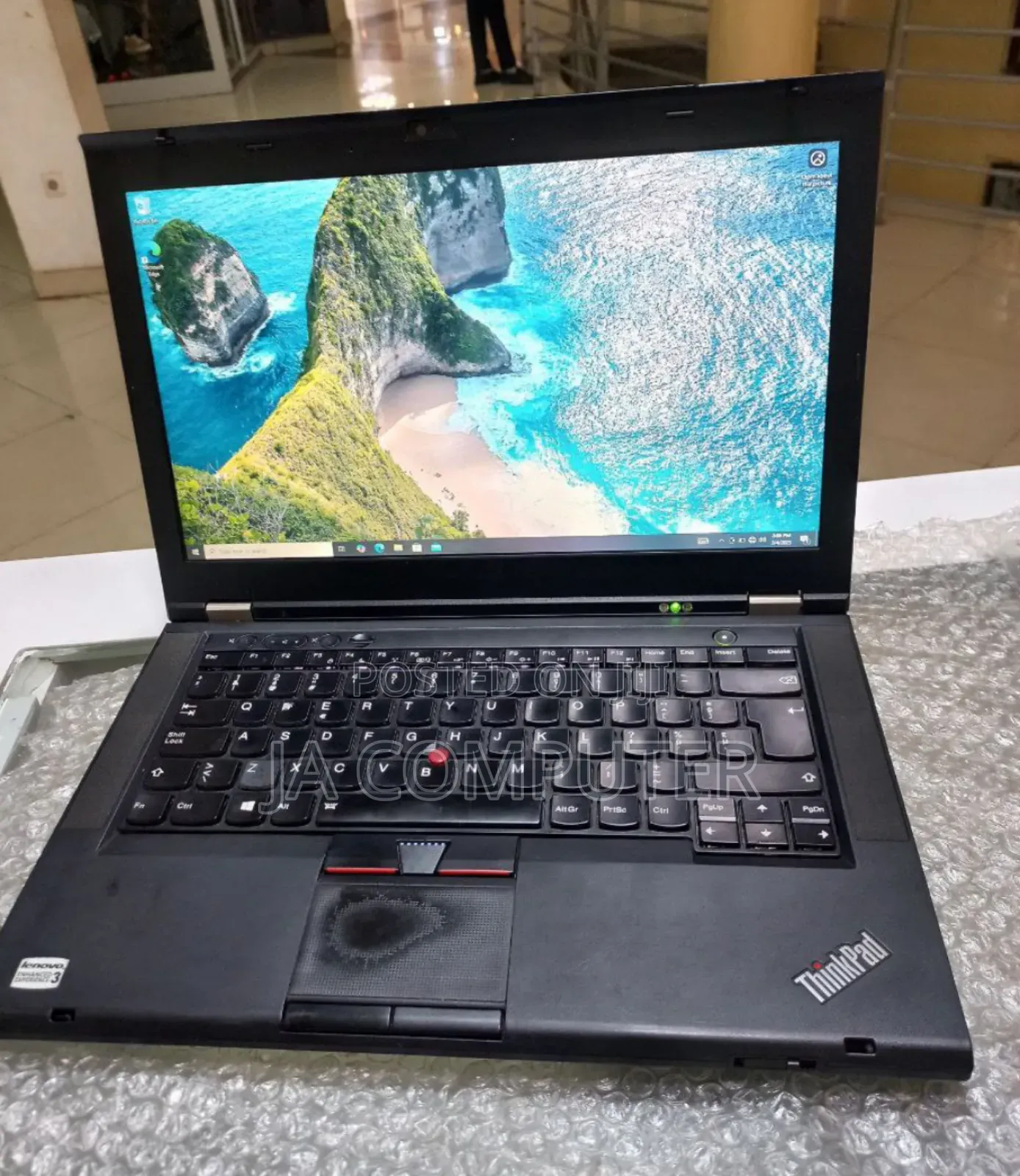 Laptop Lenovo ThinkPad Yoga 4GB Intel Core I5 HDD 500GB