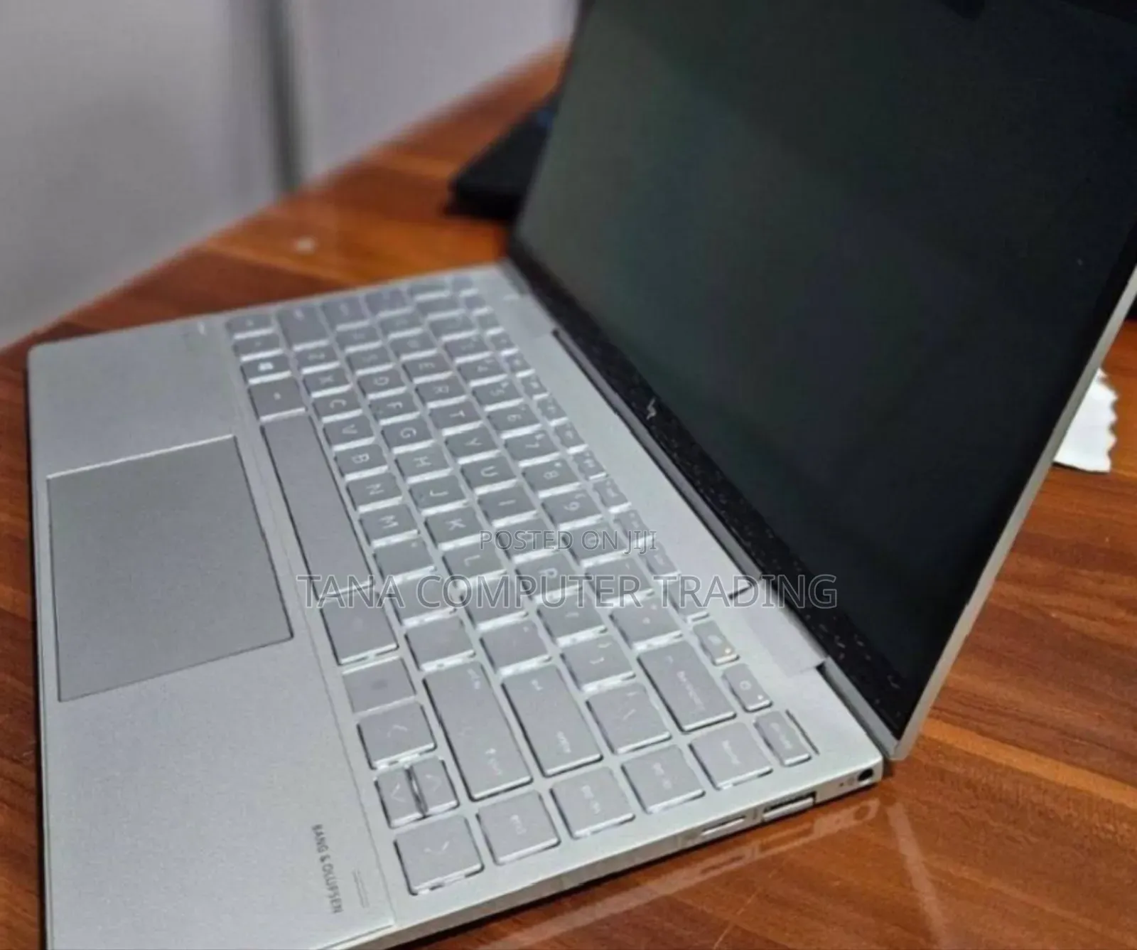 New Laptop HP Envy X360 8GB Intel Core I7 SSD 512GB